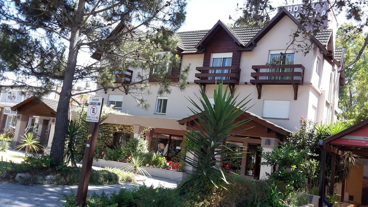 Hotel Sardegna Pinamar Bagian luar foto